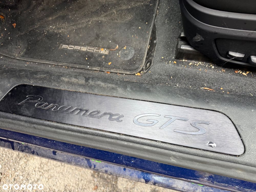 Porsche Panamera GTS - 27