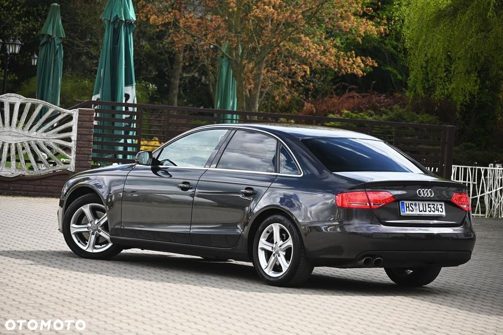 Audi A4 Limousine - 24