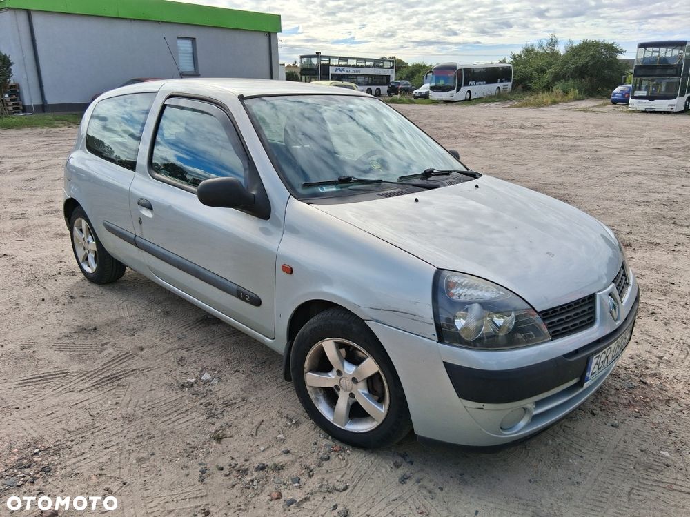 Renault Clio - 2