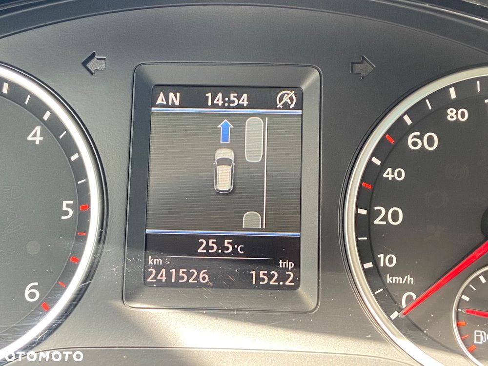 Volkswagen Tiguan 2.0 TDI DPF 4Motion DSG Sport & Style - 24