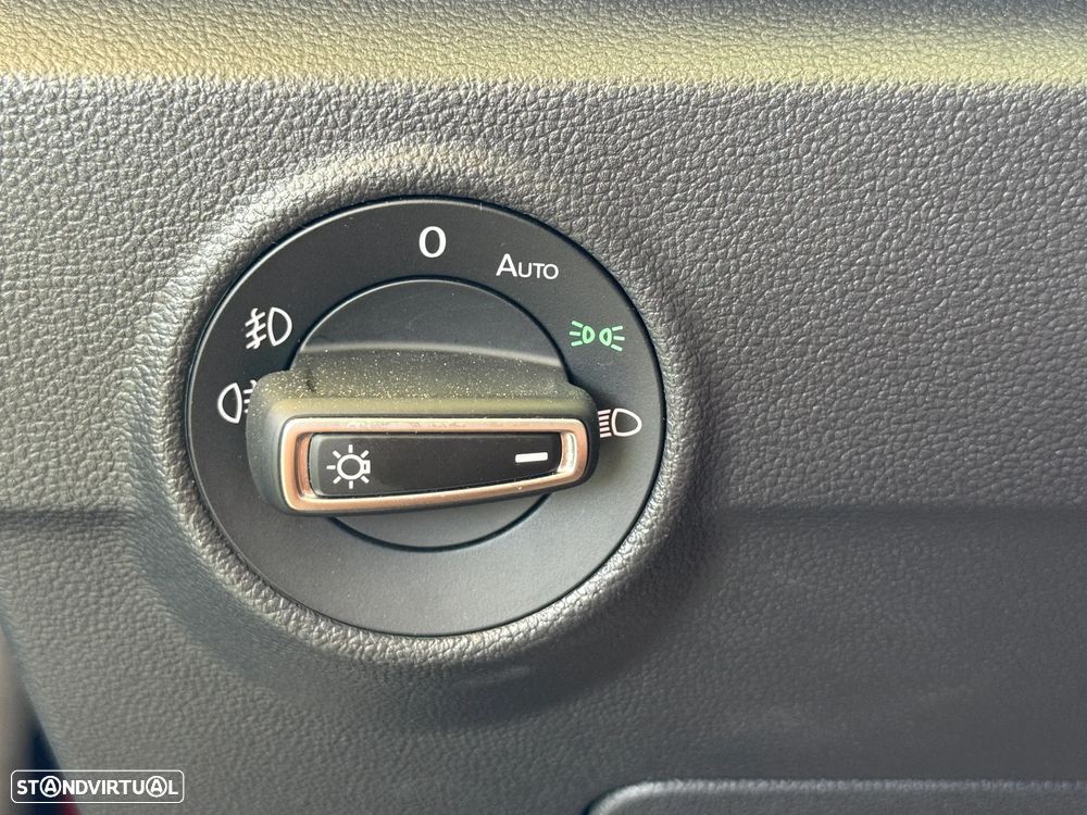 VW T-Roc 1.5 TSI Beats DSG - 32