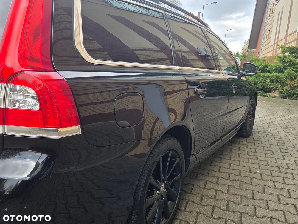 Volvo V70 D4 Geartronic Summum - 17