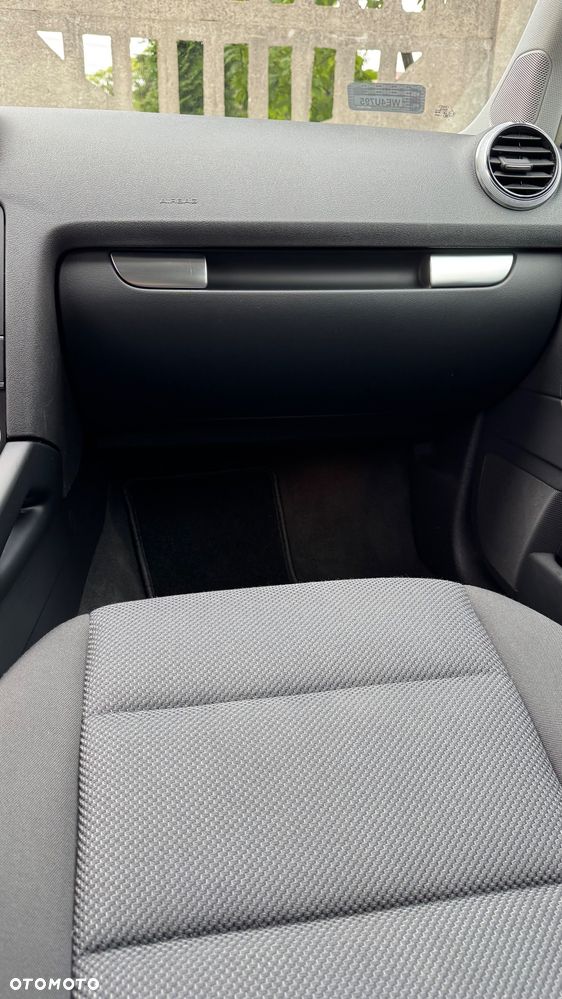 Audi A3 3-drzwiowe 2.0 TDI DPF Attraction - 20