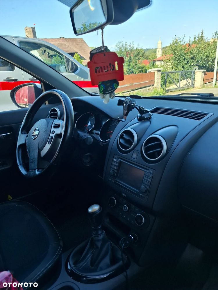 Nissan Qashqai 1.5 dCi DPF 360 - 16