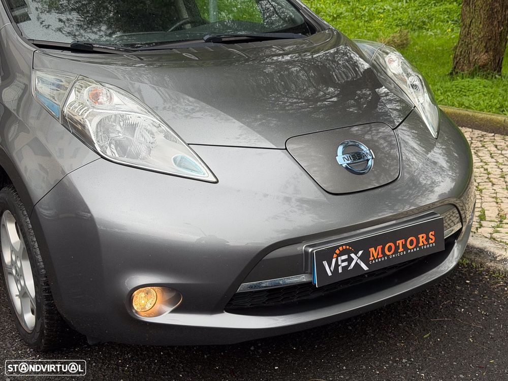 Nissan Leaf 24 kWh (c/ Bateria) Tekna - 17