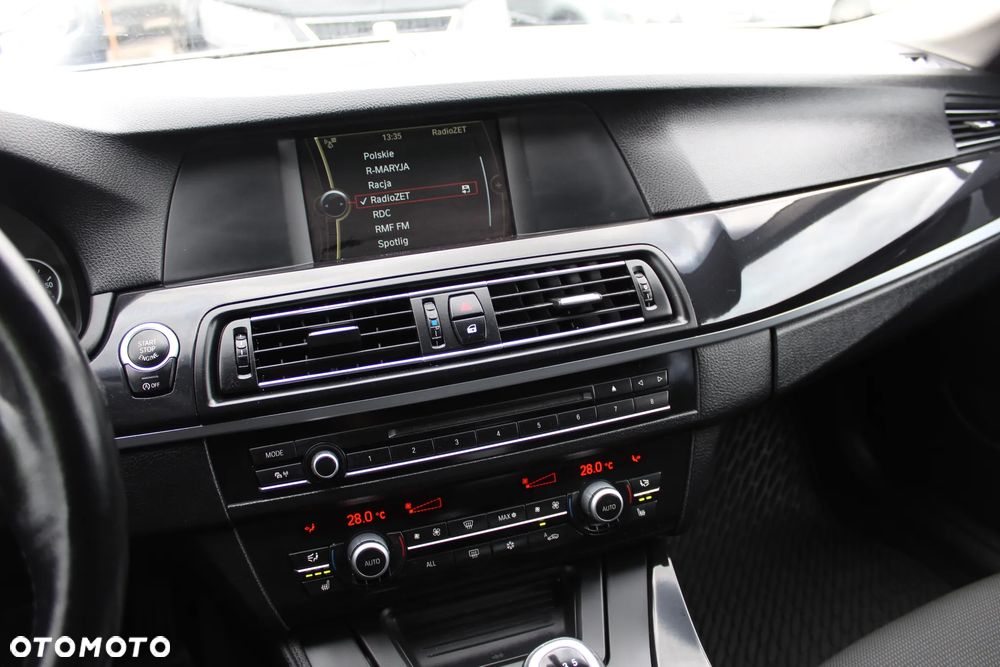 BMW Seria 5 520d - 15