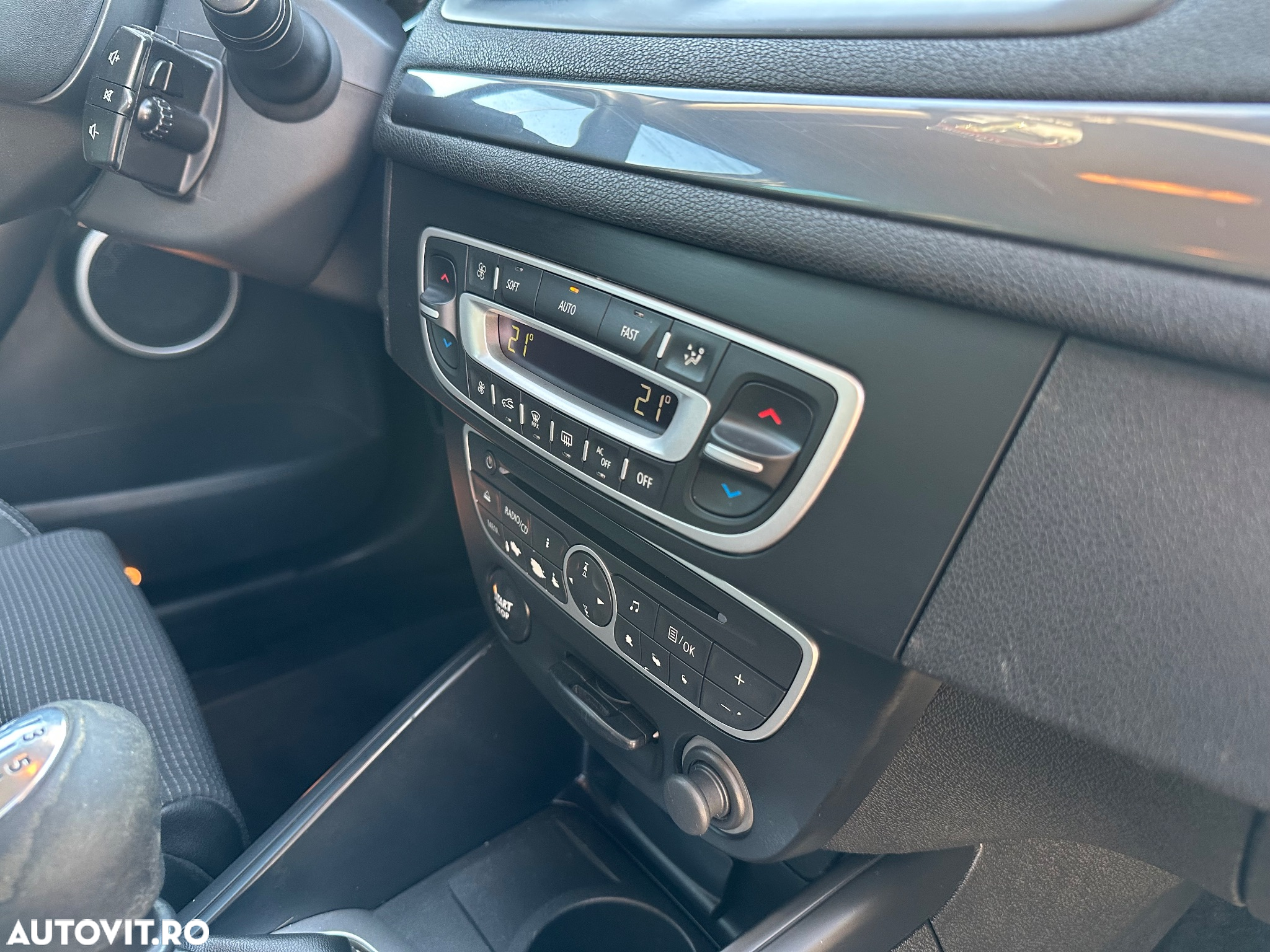 Renault Megane ENERGY dCi 110 GT LINE - 10