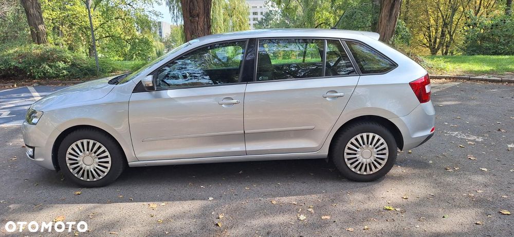 Skoda RAPID - 9