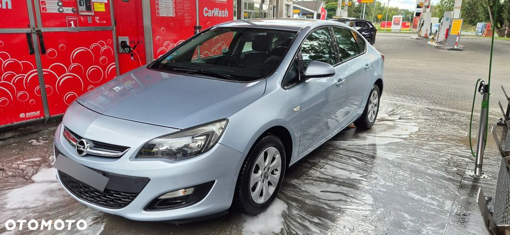 Opel Astra IV 1.6 Active EU6 - 6
