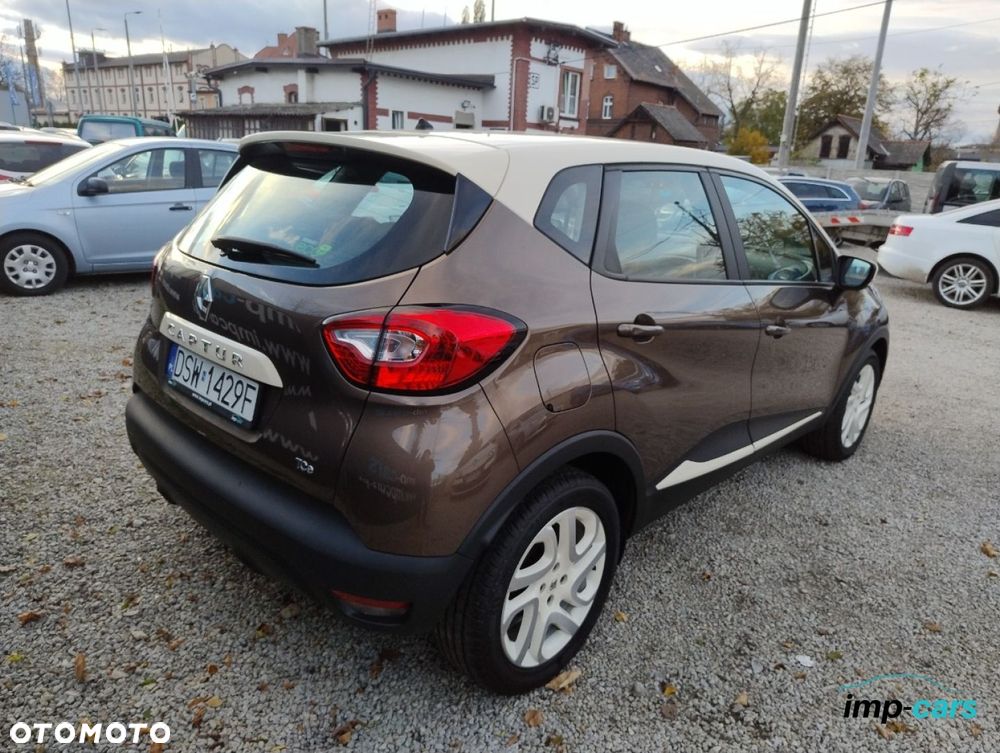Renault Captur - 17