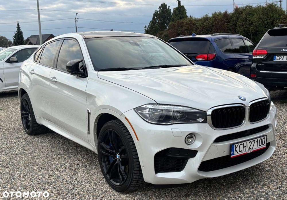 BMW X6M - 8