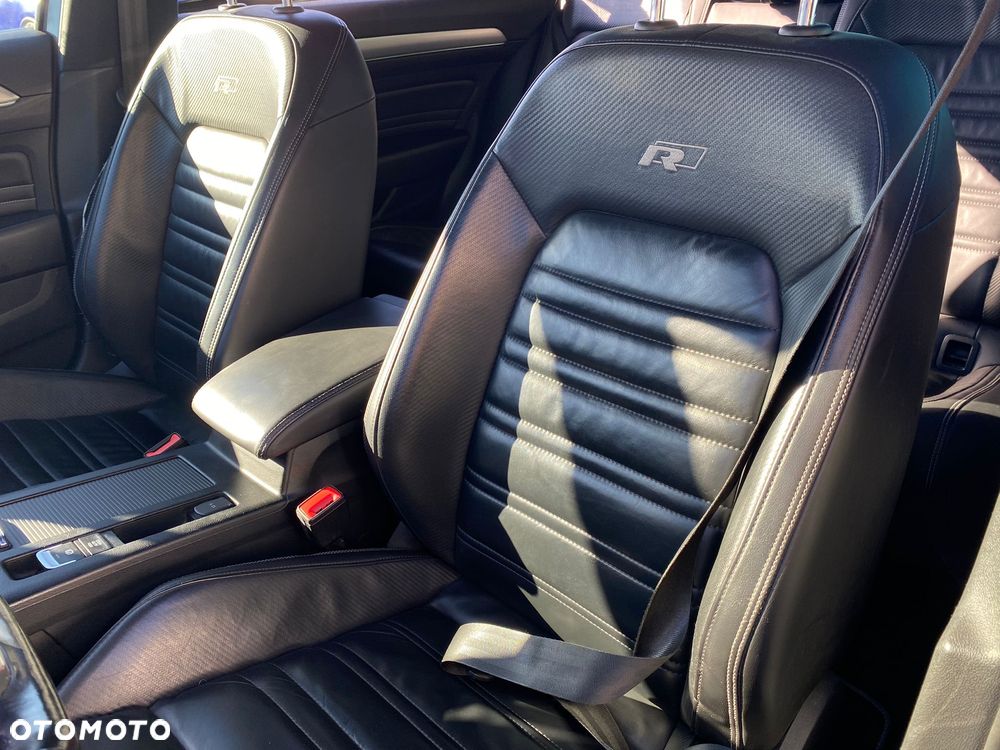 Volkswagen Passat Variant 2.0 TSI 4Mot R-Line Edition DSG - 23