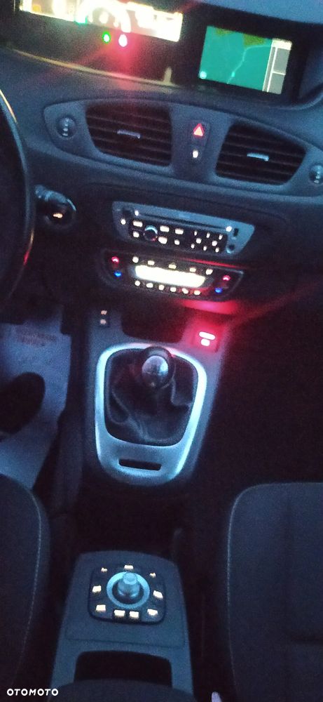 Renault Scenic ENERGY dCi 110 LIMITED - 8