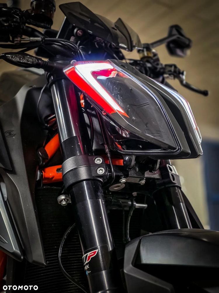 KTM Super Duke - 26
