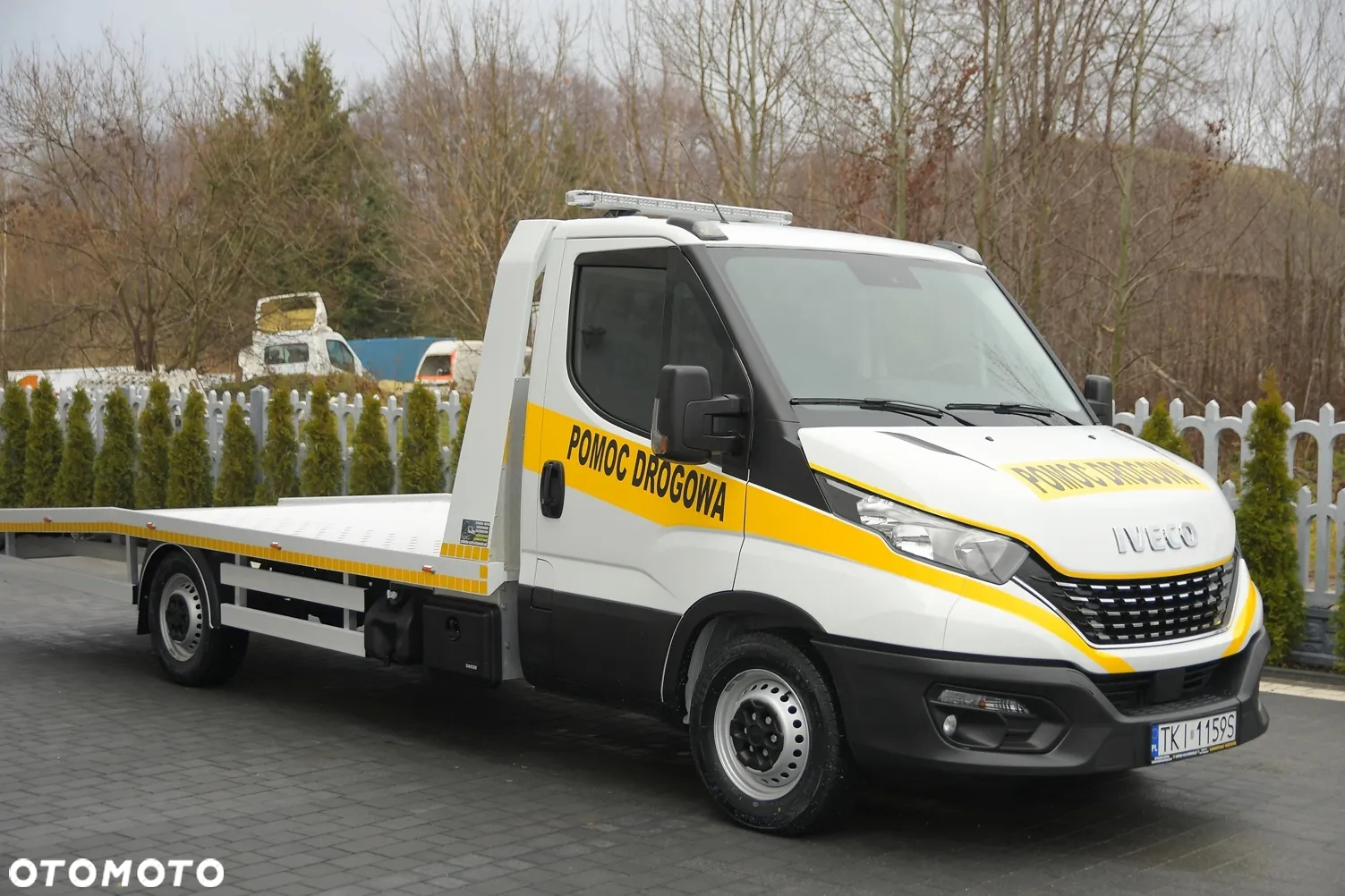 Iveco DAILY 35-140 * 2.3 Diesel HiMatic 140KM * LAWETA *100% Aluminium*Samochód  JAK NOWY!!! - 9