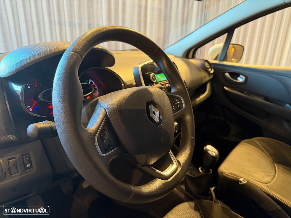 Renault Clio 1.5 dCi Limited EDition - 14
