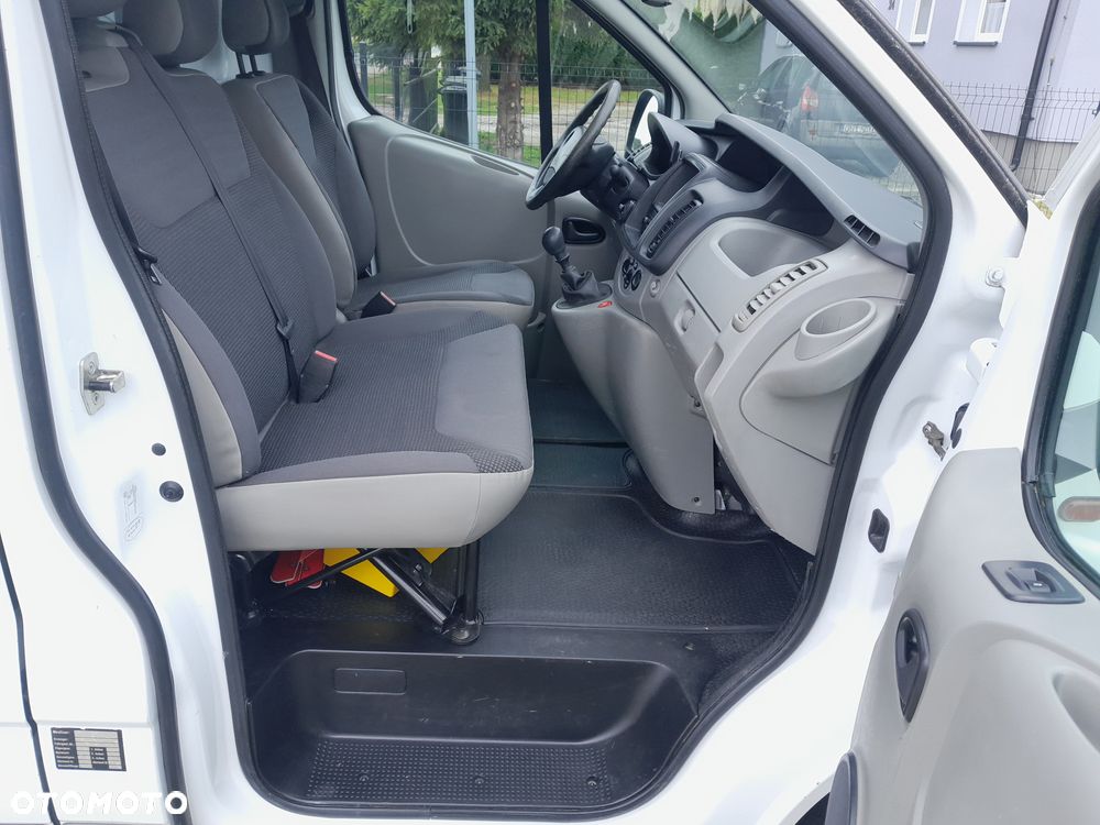 Opel VIVARO - 12