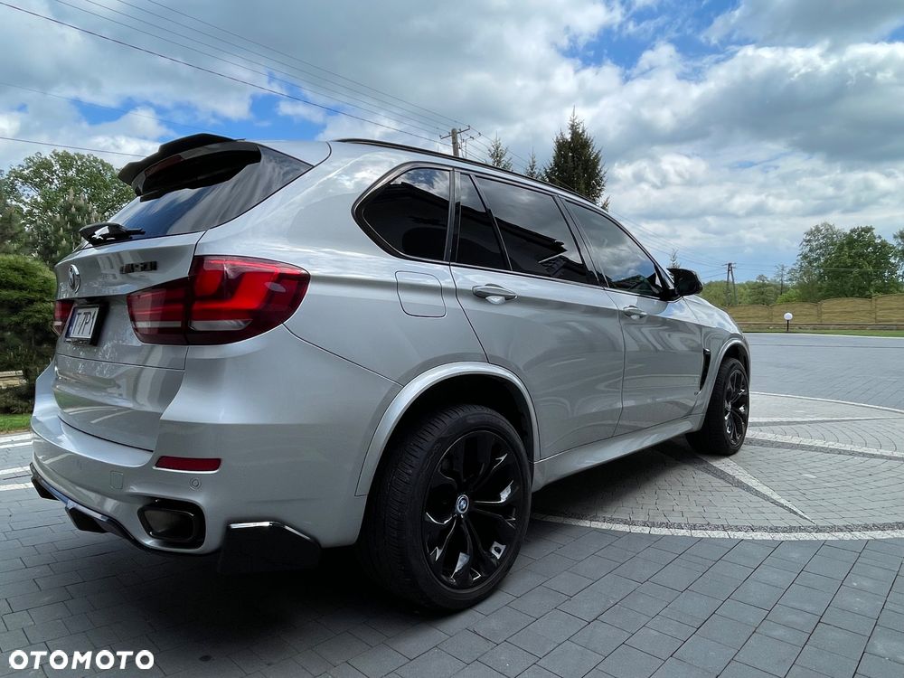 BMW X5 xDrive50i Sport-Aut - 5