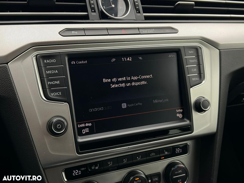 Volkswagen Passat 2.0 TDI DSG Comfortline - 21