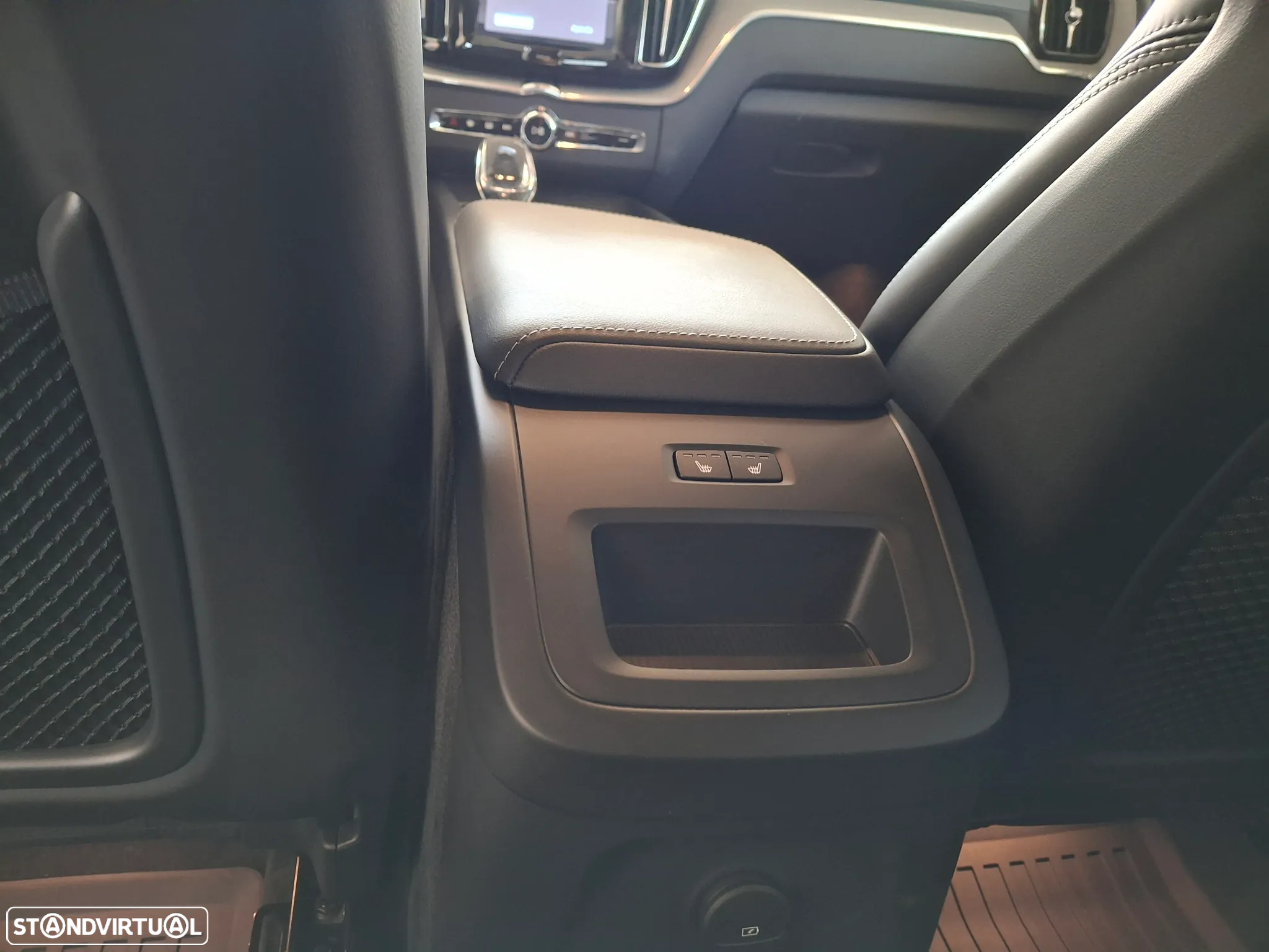 Volvo XC 60 2.0 T8 PHEV Ultra Dark AWD - 10