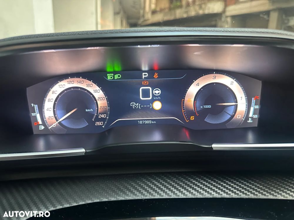 Peugeot 508 - 8