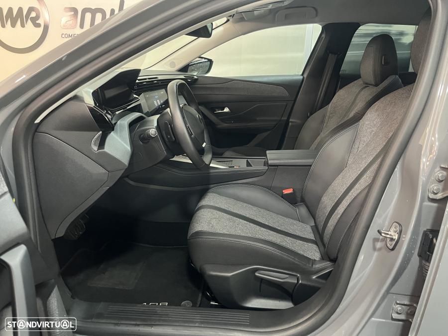 Peugeot 408 1.2 PureTech Allure Pack EAT8 - 10