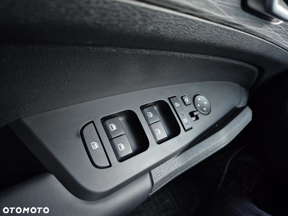 Kia Sportage 1.6 T-GDI L 2WD DCT - 25