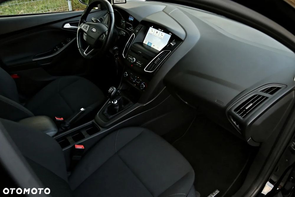 Ford Focus 1.5 EcoBlue STart-Stopp-System TREND - 27