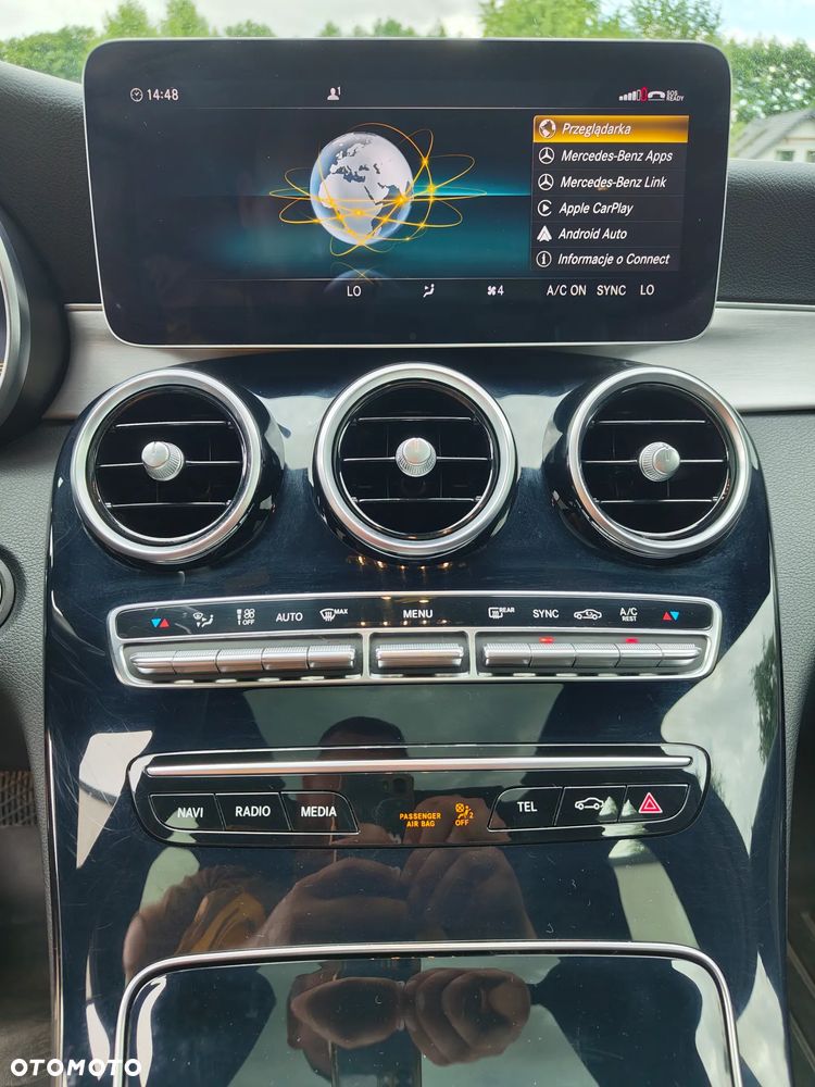 Mercedes-Benz Klasa C 300 4Matic 9G-TRONIC AMG Line - 19