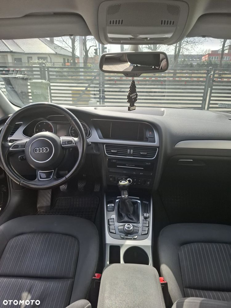 Audi A4 Avant 2.0 TDI - 6