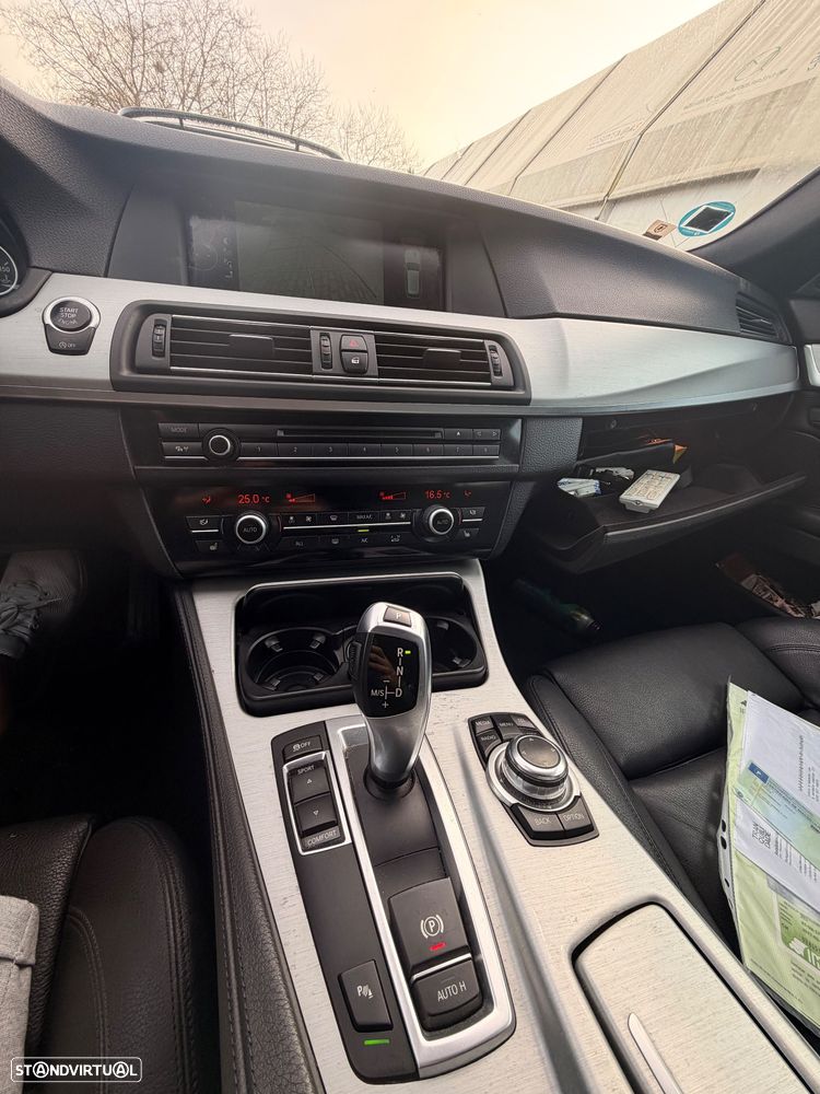 BMW 520 d Aut. Luxury Line - 16