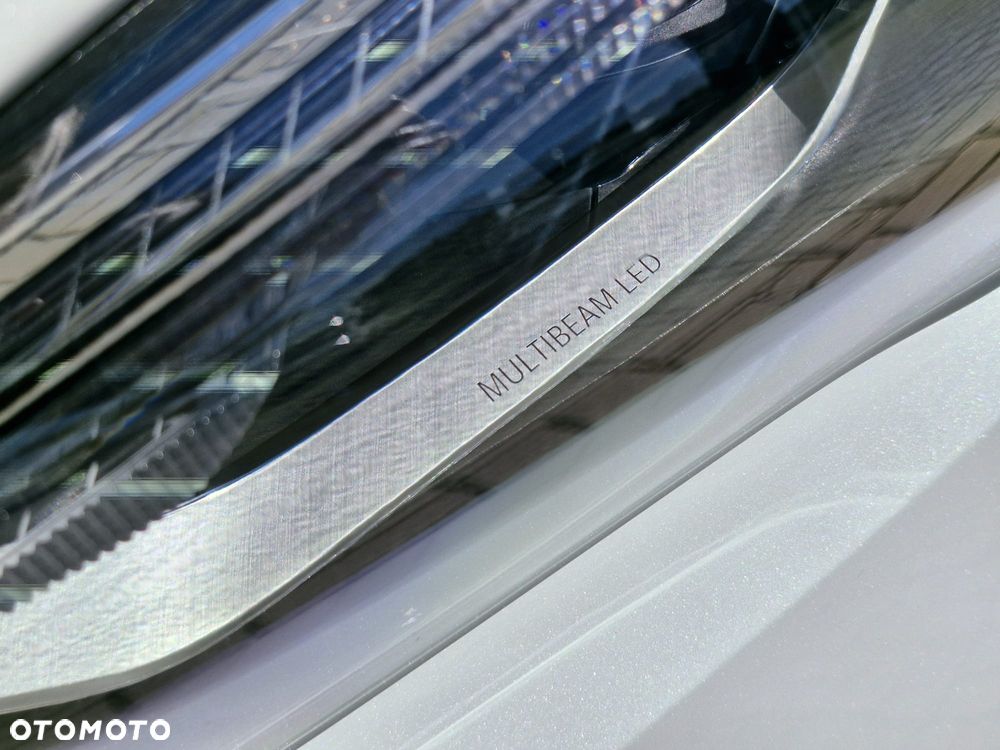 Mercedes-Benz GLA 200 mHEV AMG Line 7G-DCT - 32