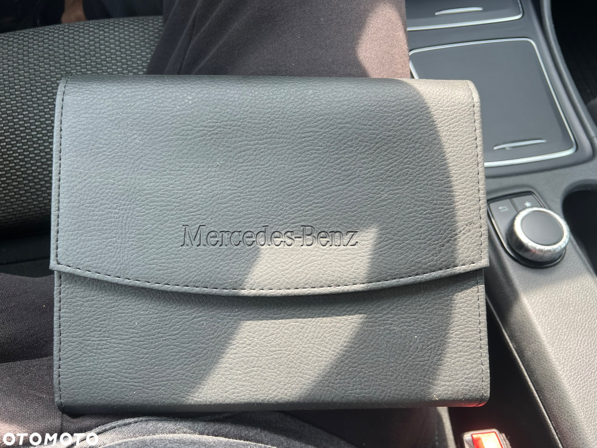 Mercedes-Benz GLA 200 d 4-Matic - 28
