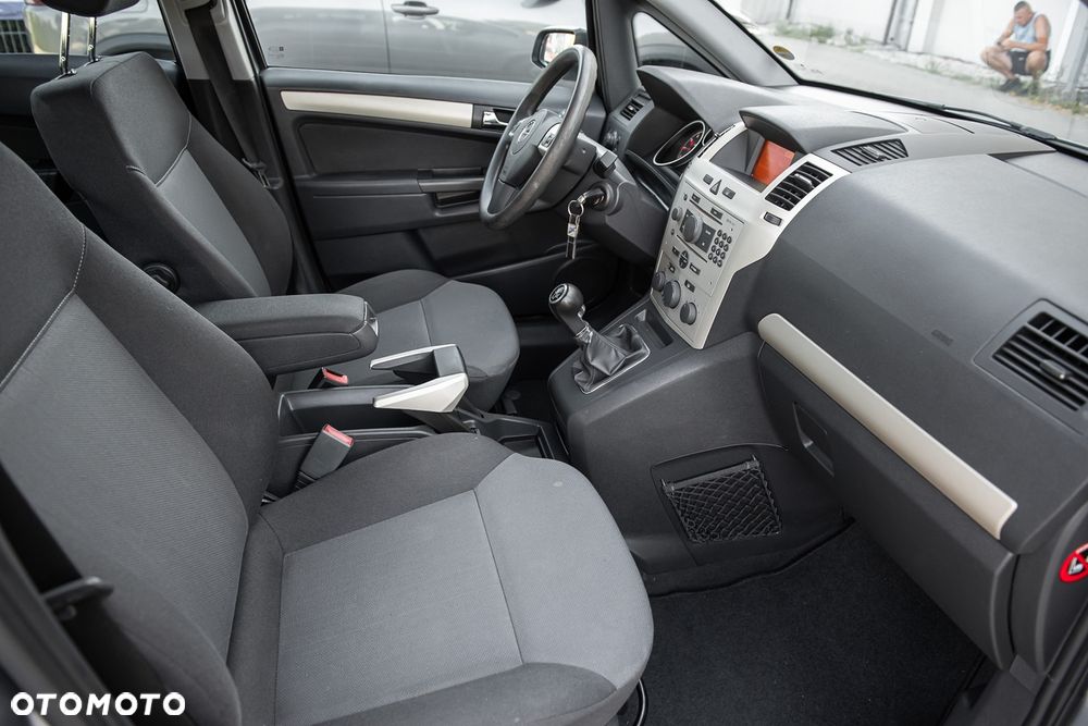 Opel Zafira 1.8 Edition 111 Jahre - 26