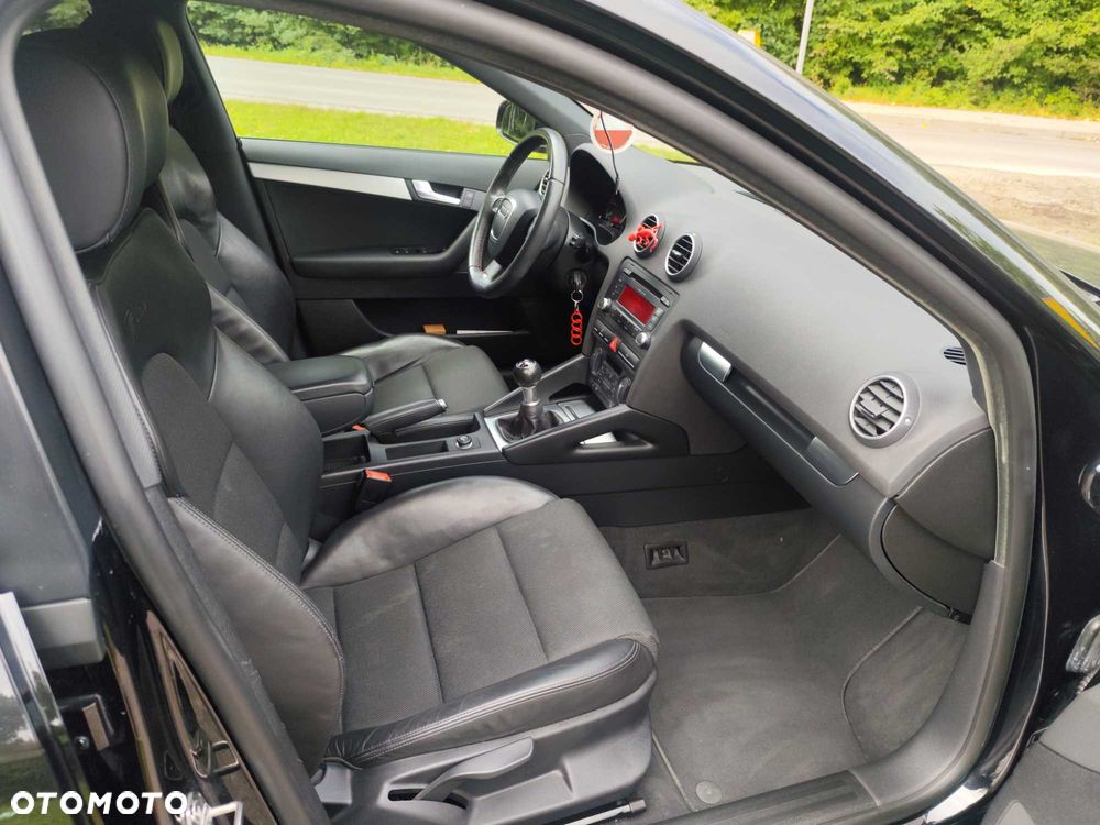 Audi A3 Sportback - 7
