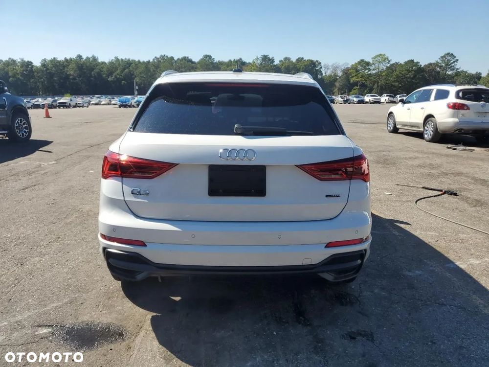 Audi Q3 2.0 TFSI Quattro S tronic - 6