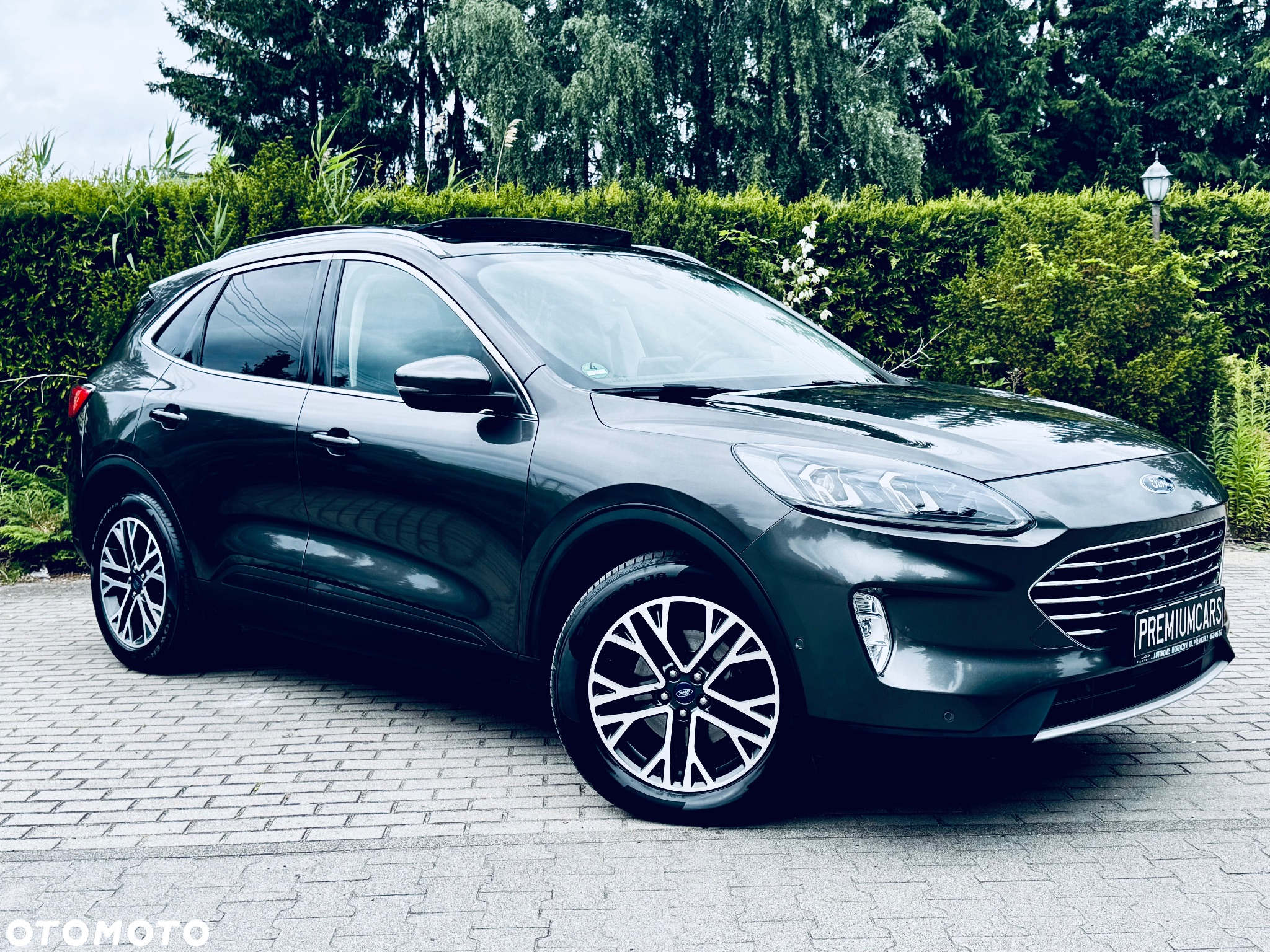Ford Kuga 2.0 EcoBlue 4x4 TITANIUM - 9