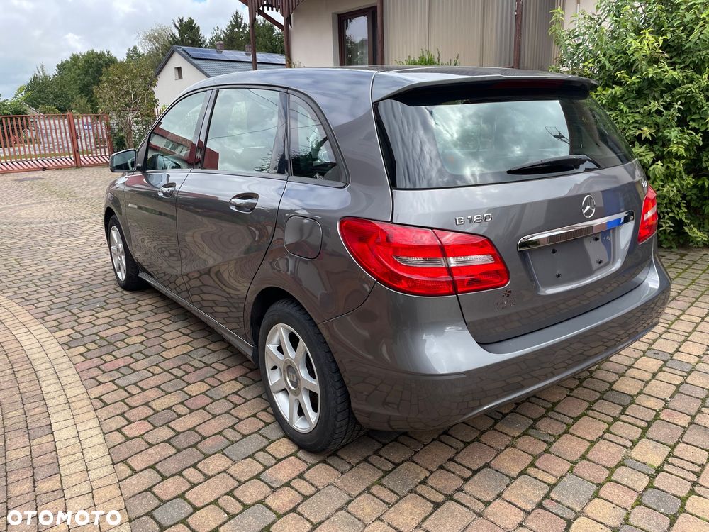 Mercedes-Benz Klasa B 180 d BlueEFFICIENCY Edition - 29