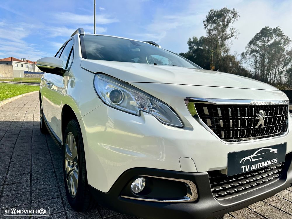 Peugeot 2008 1.6 BlueHDi Style - 11