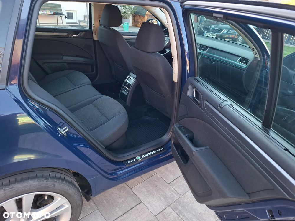Skoda Superb 2.0 TDI Active - 9