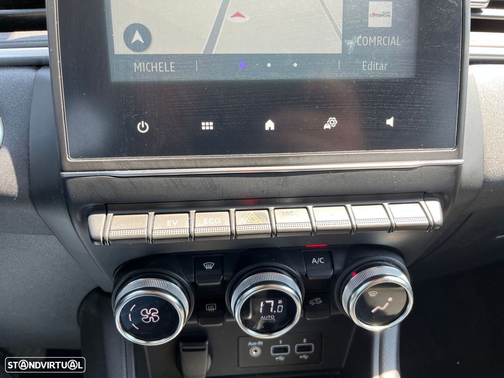Renault Captur 1.6 E-Tech Full Hybrid Evolution - 23