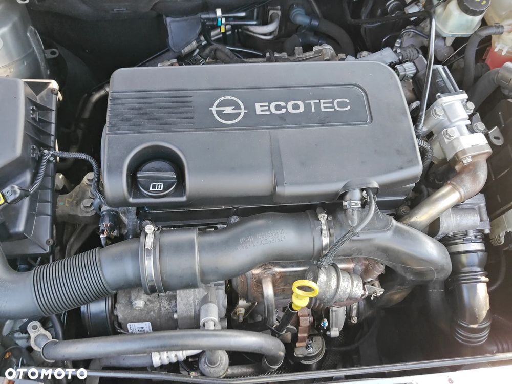 Opel Astra III 1.7 CDTI Cosmo - 18