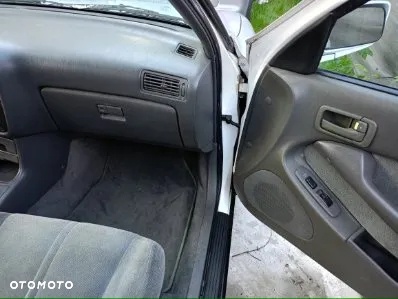 Toyota Camry - 9