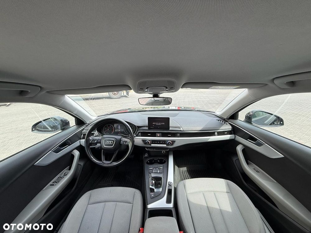 Audi A4 Avant 2.0 TDI S tronic - 16