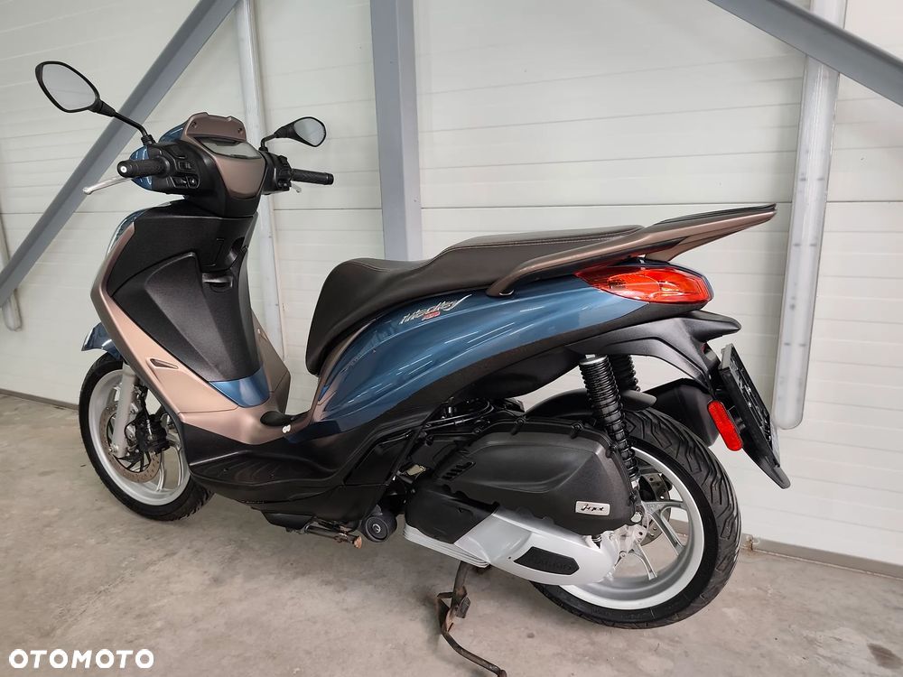 Piaggio Medley - 3