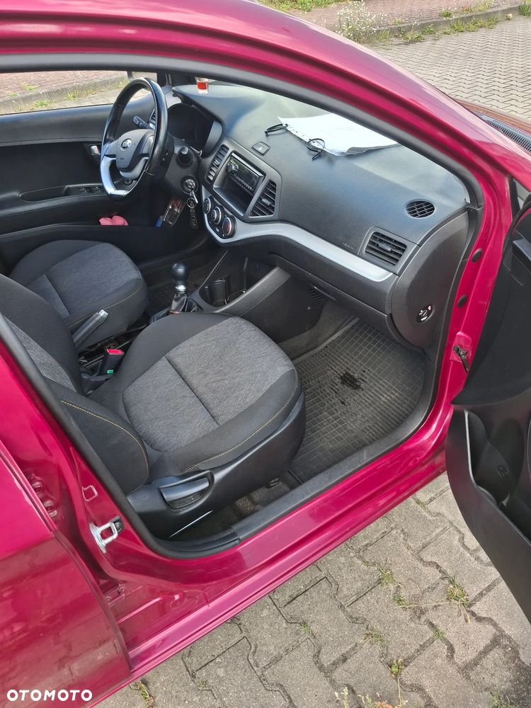 Kia Picanto 1.0 L - 11
