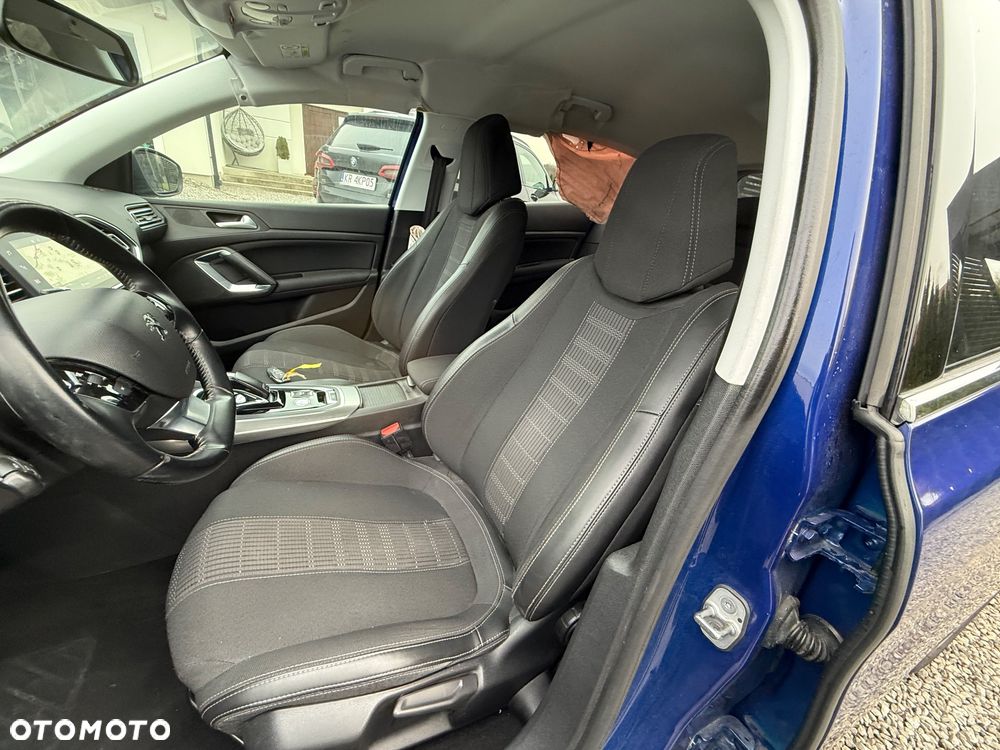 Peugeot 308 BlueHDi 130 EAT8 Stop & Start Allure - 7