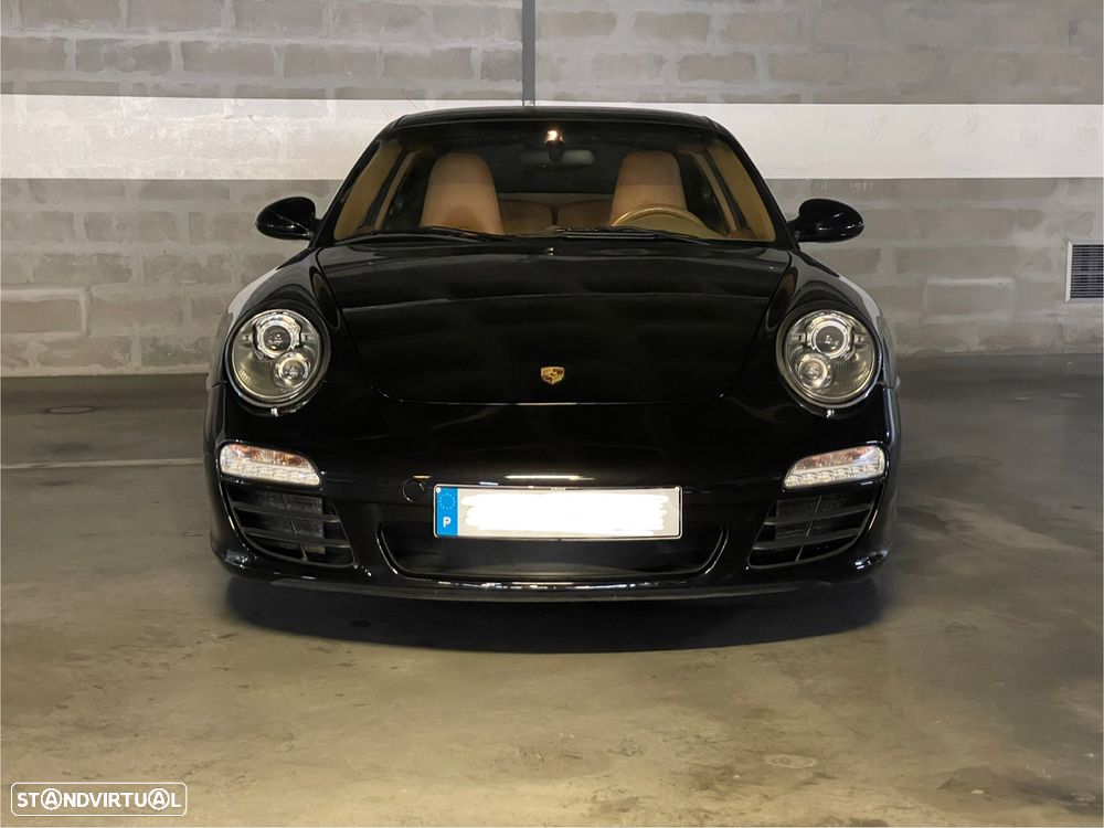 Porsche 911 (997) Carrera S - 2