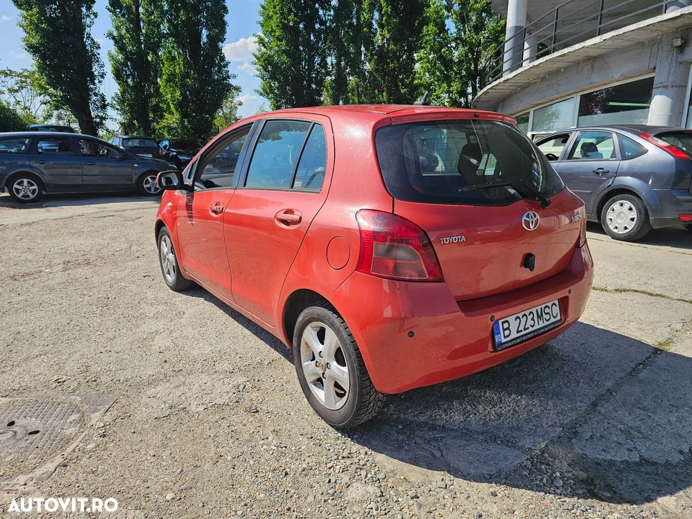 Toyota Yaris 1.3 Luna - 3