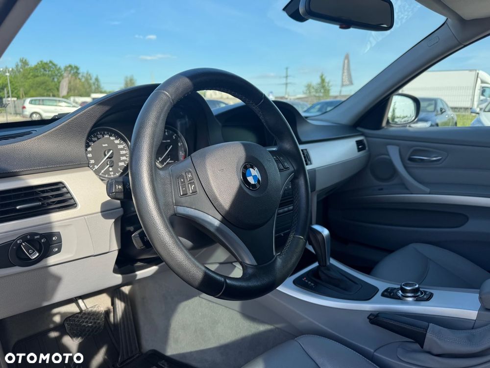 BMW Seria 3 - 11